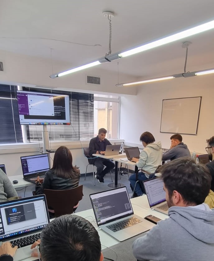 OFFENSIVE MOBILE REVERSING AND EXPLOITATION